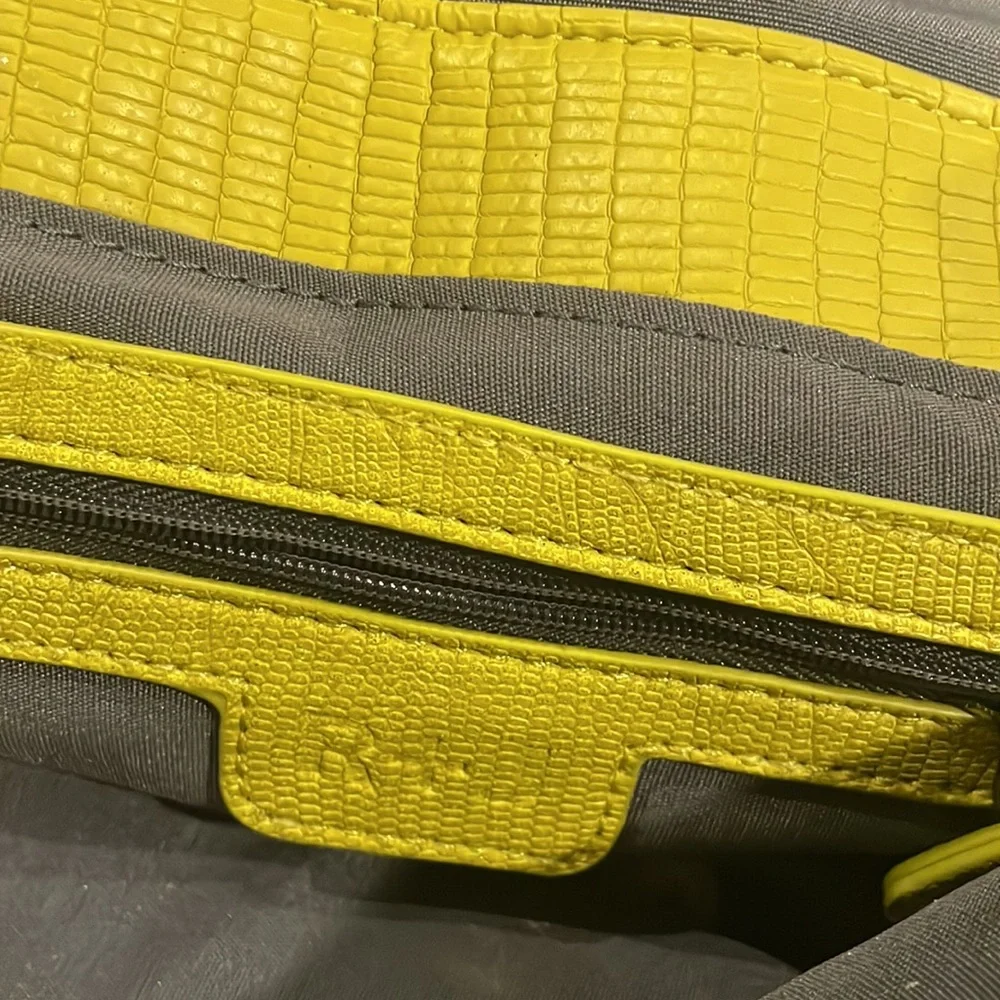 R + J large yellow clutch